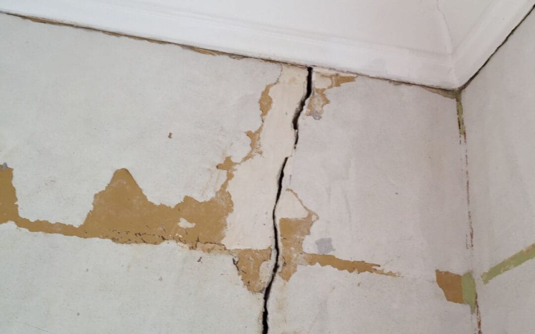 🧱 L’expert d’assuré en cas de fissure sur les murs de votre maison